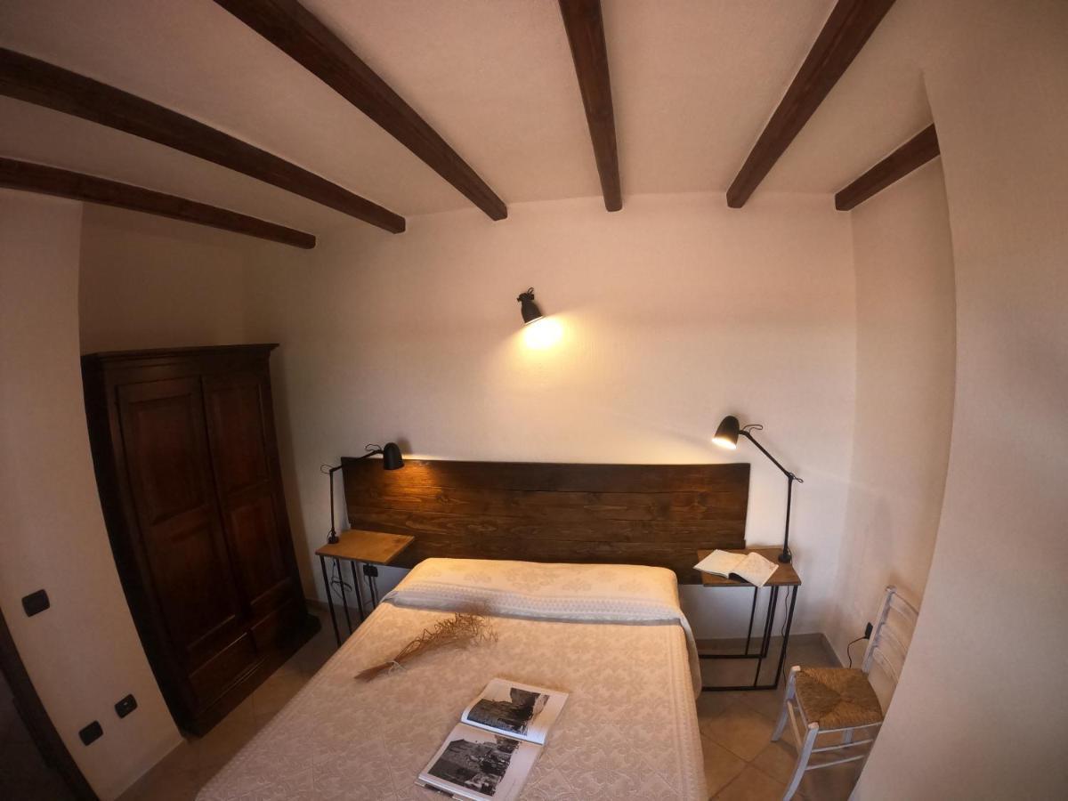 Fenile Apartments Santa Maria Navarrese Buitenkant foto